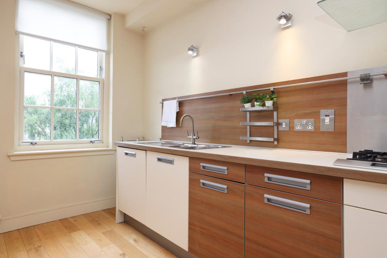 Joivy Spacious 2 Bed,2 Bath Flat, Free Parking And Rooftop Terrace Единбург Екстериор снимка