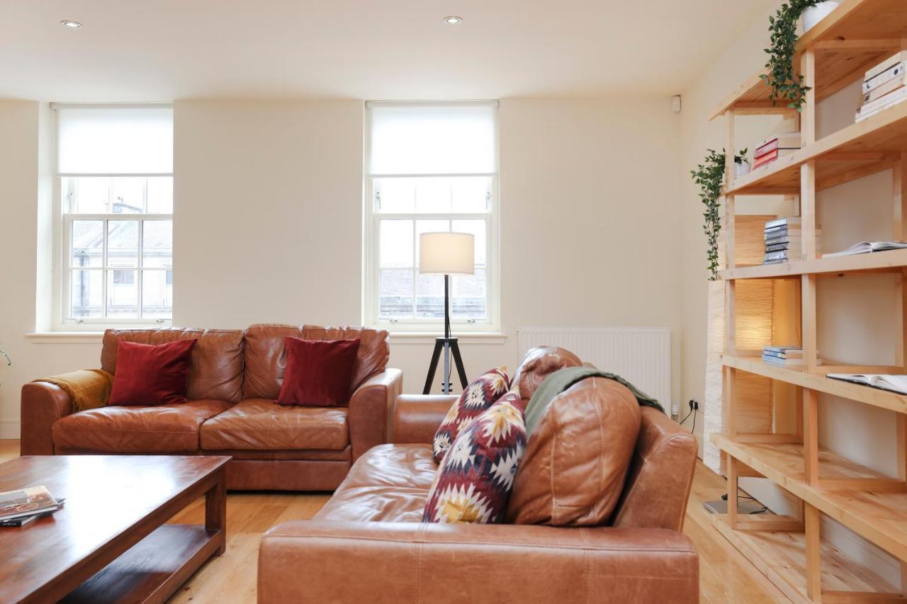 Joivy Spacious 2 Bed,2 Bath Flat, Free Parking And Rooftop Terrace Единбург Екстериор снимка